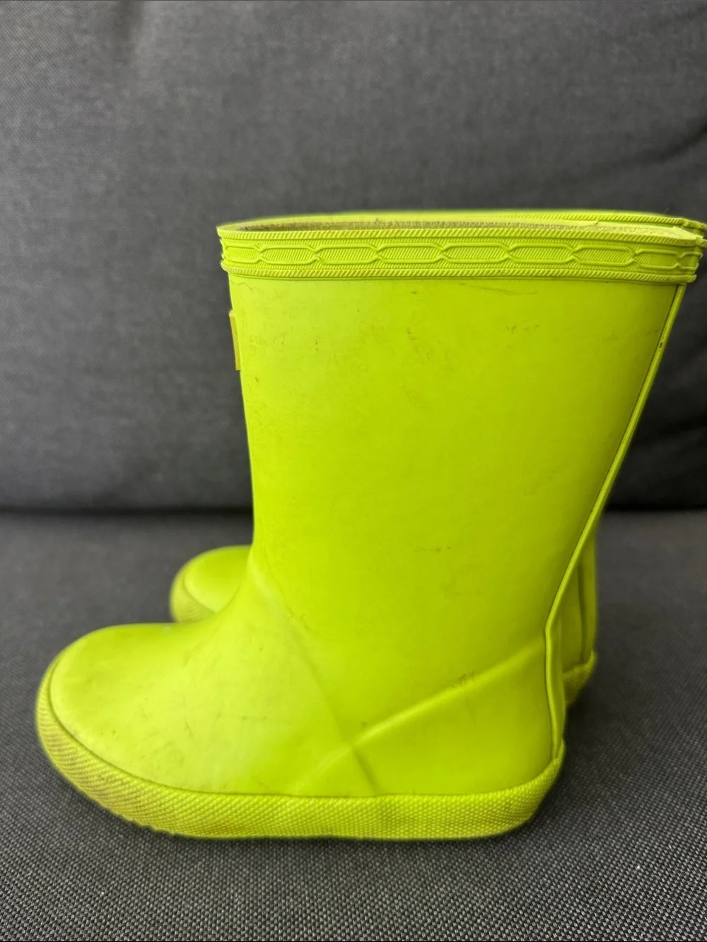 HUNTER Kids First Classic Rain Boots Sz 9 Trendy Summer distressed hike green